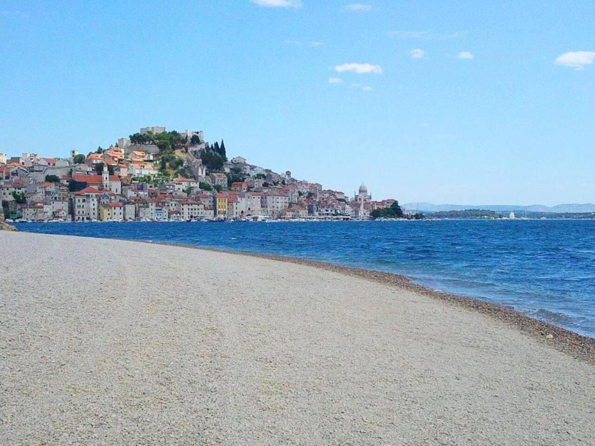 Urban Lights Hideaway - City Center Sibenik Bagian luar foto